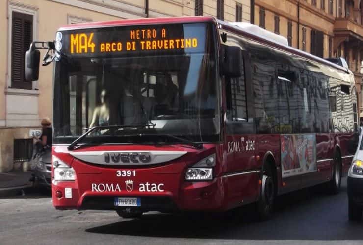 Bonus trasporti 2023, sconto fino a 60 euro per treni e bus: ecco come fare - 310123 nursenews.it