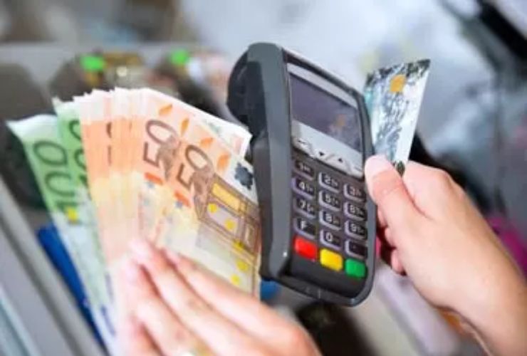 Legge di Bilancio 2023, i commercianti possono rifiutare i pagamenti con Pos - 010223 nursenews.it