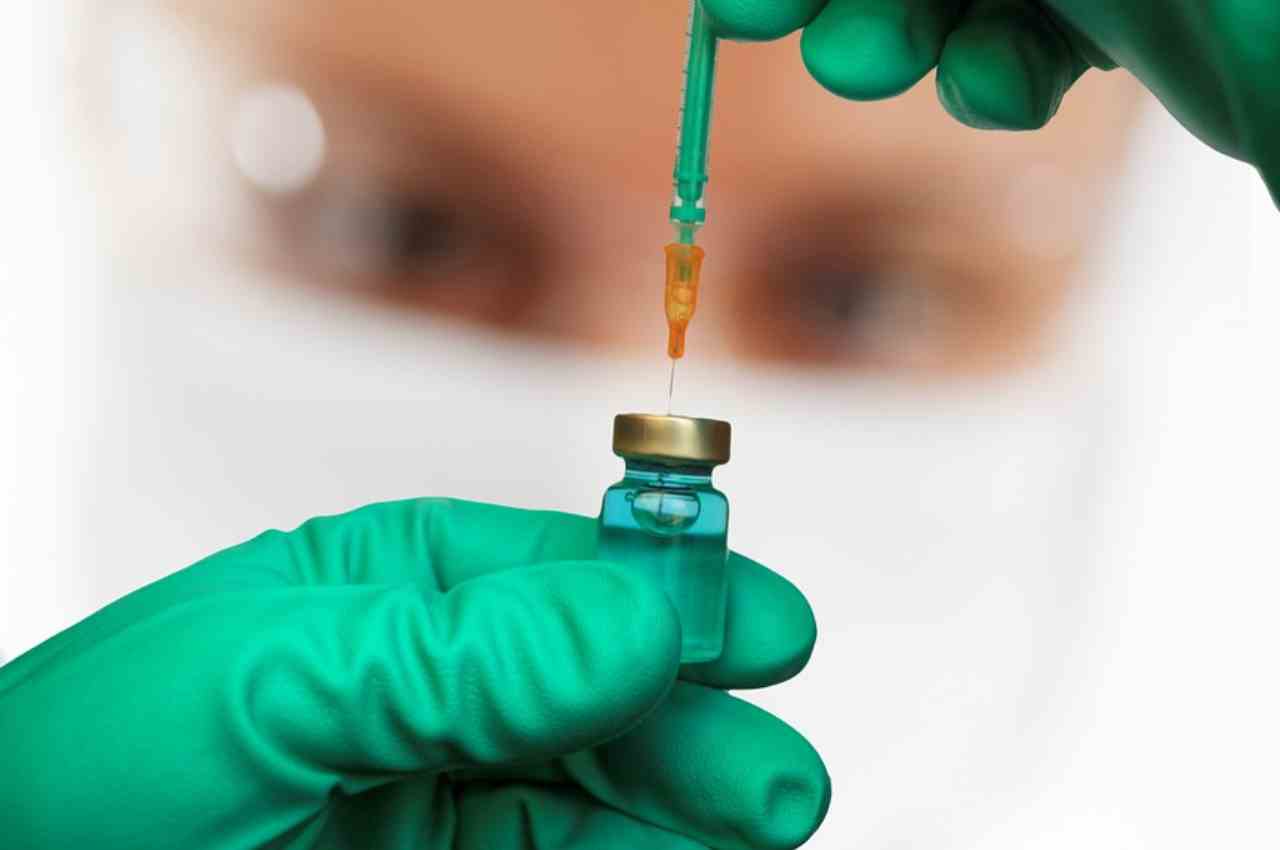 epilettico 21 anni muore dopo vaccino