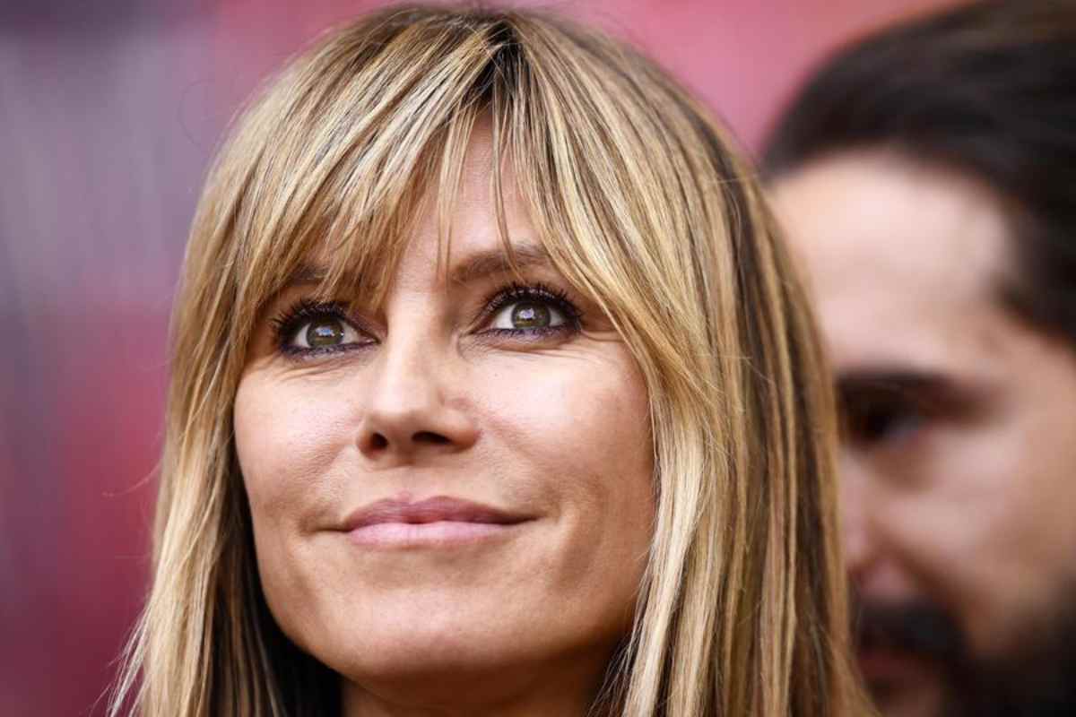 Heidi Klum, la foto in topless è da sturbo