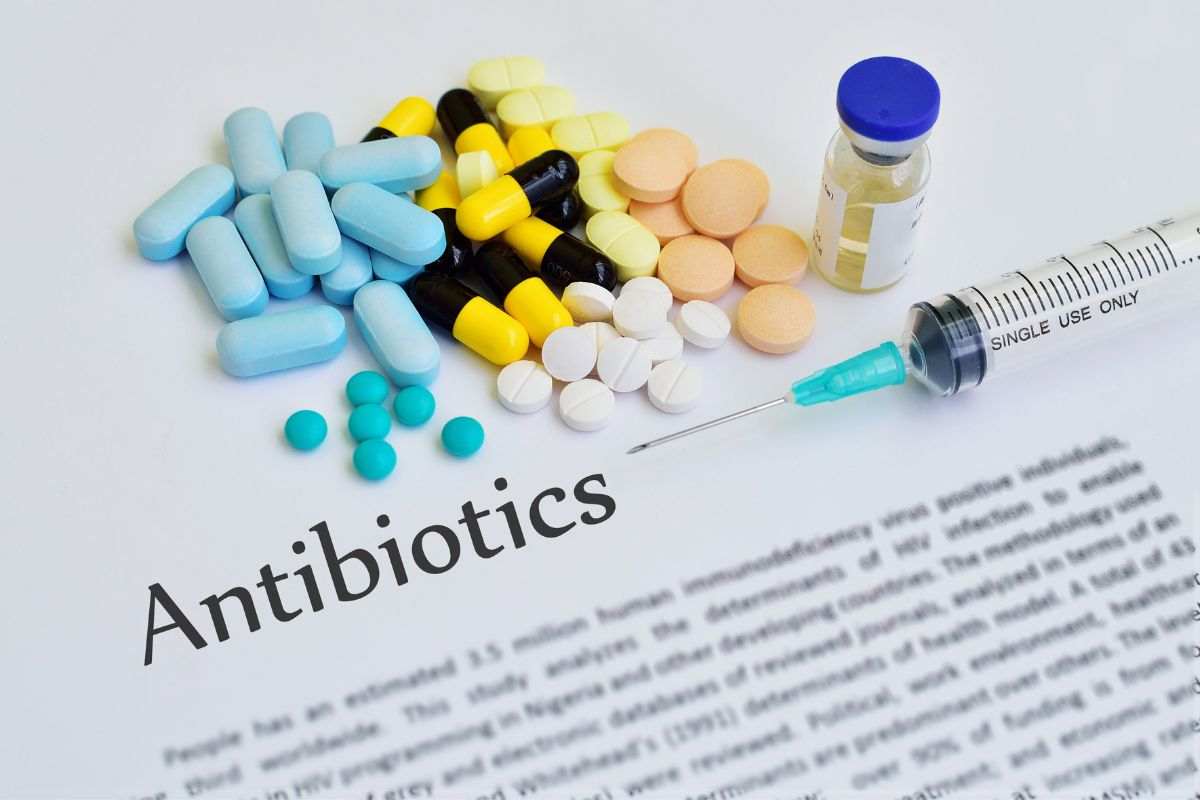Antibiotici con effetti collaterali gravi