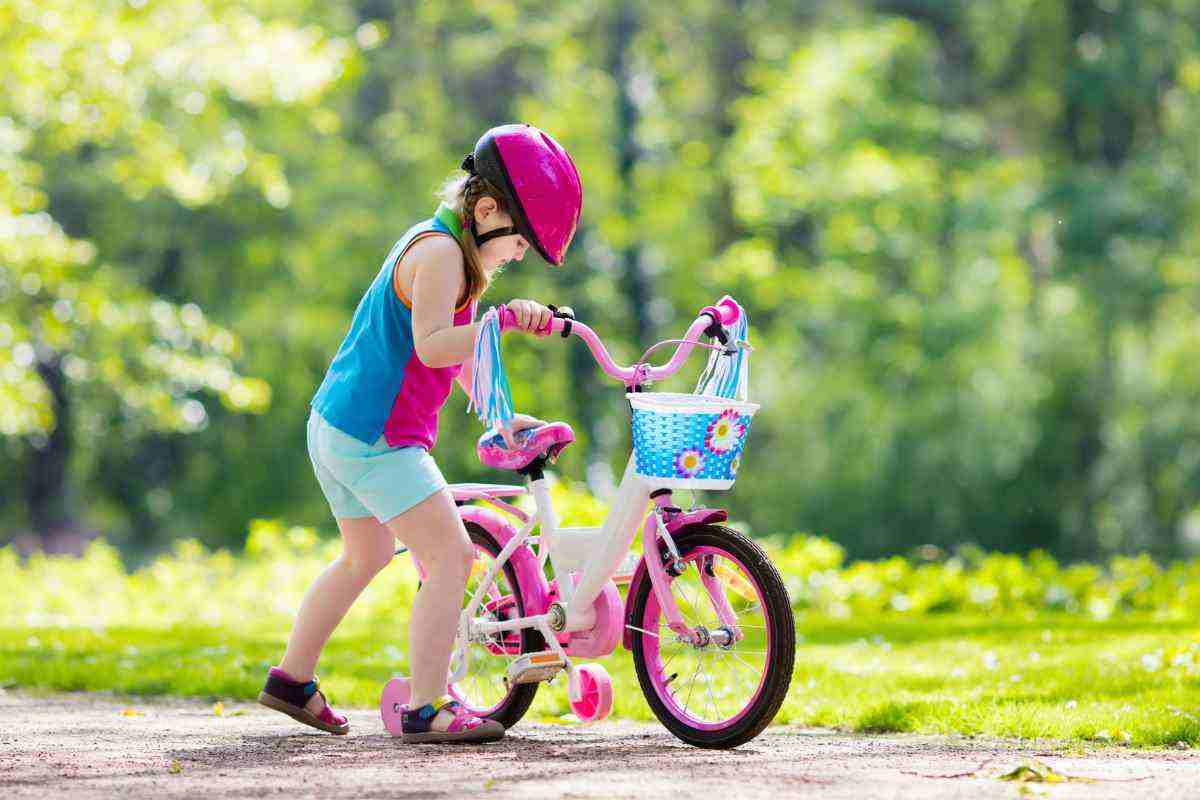 andare in bicicletta senza rotelle 