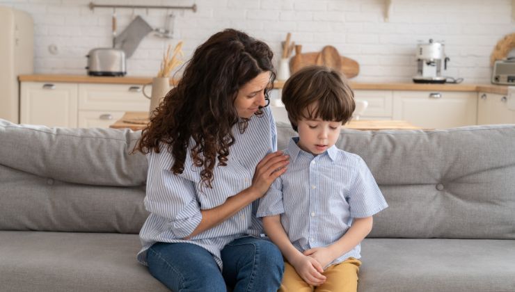 Bambini che non ricevono affetto scelgono partner sbagliati 