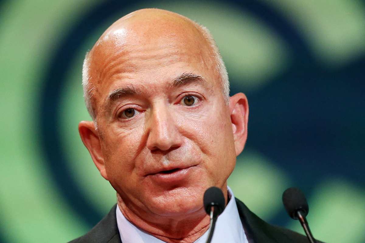 Jeff Bezos raggirato