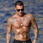 Fabrizio Corona provoca