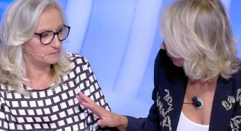 C’è Posta per te, mamma rifiuta la figlia: il motivo è imbarazzante